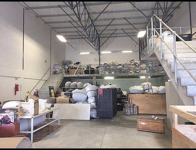 459M² WAREHOUSE RENTED IN CAPRICORN